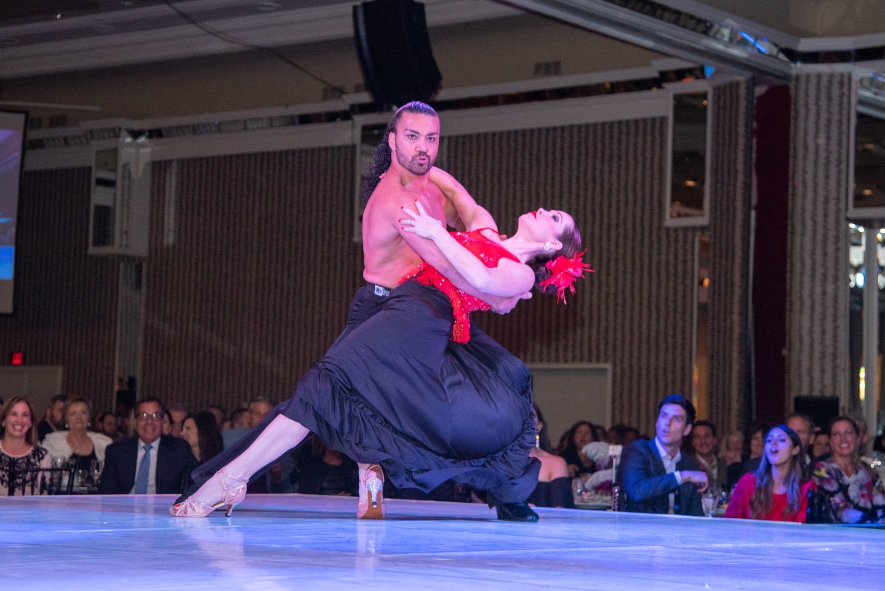 110318_acw_dancinggallery-344.jpg
